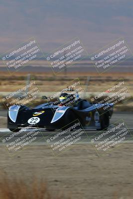 media/Nov-17-2024-CalClub SCCA (Sun) [[5252d9c58e]]/Group 5/Qual (Star Mazda Entrance)/
